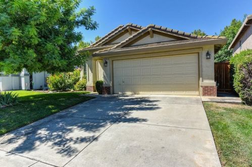 3133 Turnbuckle Cir, Elk Grove, CA 95758-3703