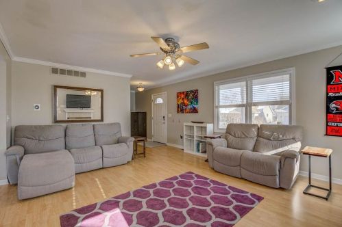 39 Autumn Dr, Miami OH 45056-8757 exterior