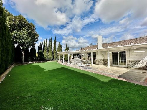 4898 Via De La Luna, Yorba Linda, CA 92886-3020