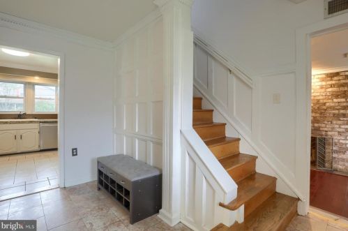 4604 Danbury Rd, Harrisburg, PA 17109-1623