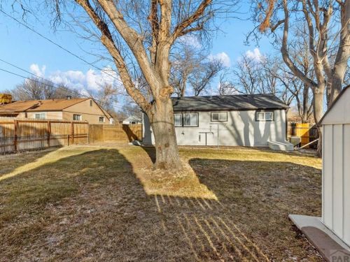 1611 Iroquois Rd, Pueblo CO  81001-1636 exterior