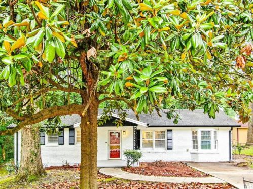 4808 Oak Ct, Ellenwood, GA 30294-3410