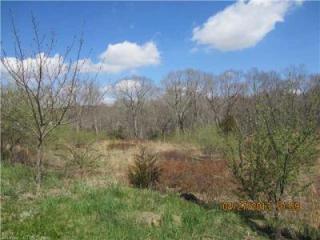 18 Berry Dr, Westerly, RI 02891-1143