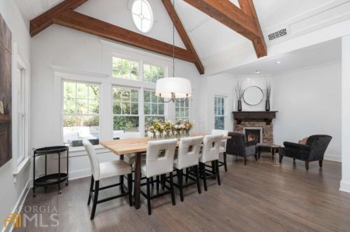 4711 Dudley Ln, Atlanta GA  30327-3330 exterior