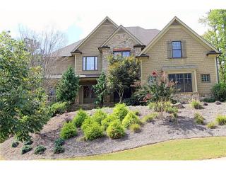 707 Crescent Cir, Holly Springs, GA 30115-4772