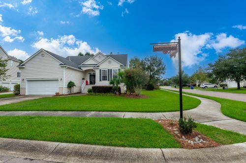 2799 Olympia Fields Ln, Mount Pleasant, SC 29466-9198