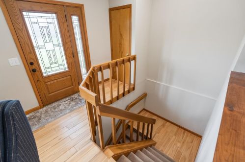 9146 Fidelis Dr, Cincinnati OH 45242-7431 exterior