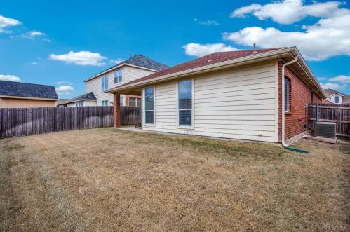 9613 Minton Dr, Fort Worth TX  76108-3888 exterior