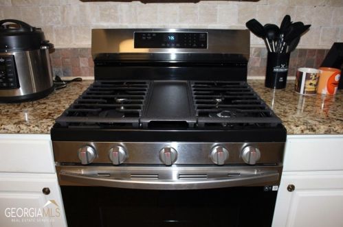 503 Anglewood Trce, Stockbridge GA  30281-7778 exterior