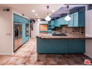 8603 Skyline Dr, Los Angeles CA  90046-1419 exterior