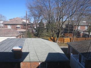621 Muhlenberg St, Allentown PA  18104-6627 exterior