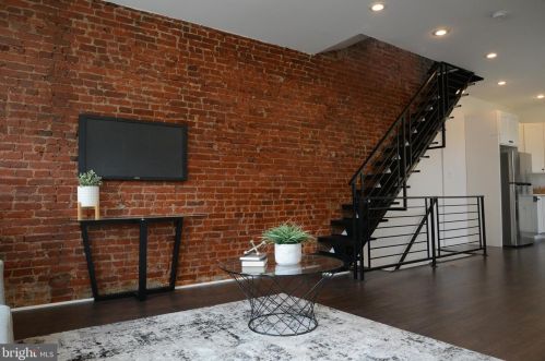 2620 Amber St, Philadelphia PA  19125-1404 exterior