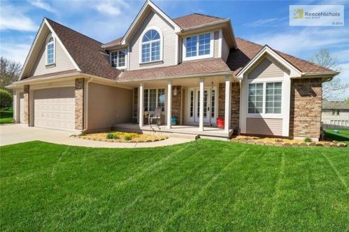 1557 Parkside Dr, Liberty, MO 64068-3463