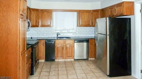 30 Kim Ln, Hackettstown NJ  07840-5624 exterior