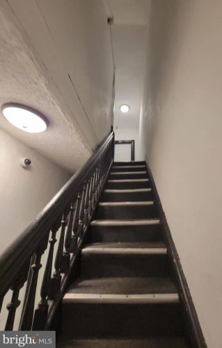 703 State St, Trenton NJ 08609-2008 exterior