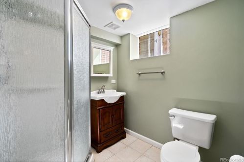 2877 Eudora St, Denver CO  80207-3056 exterior