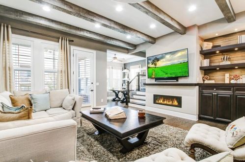 3636 Brookleigh Ln, Atlanta GA  30319-2219 exterior