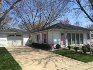 272 Roy Ave, Bourbonnais, IL 60914-1933