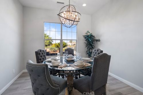 7756 Kingdom Dr, Riverside CA  92506 exterior