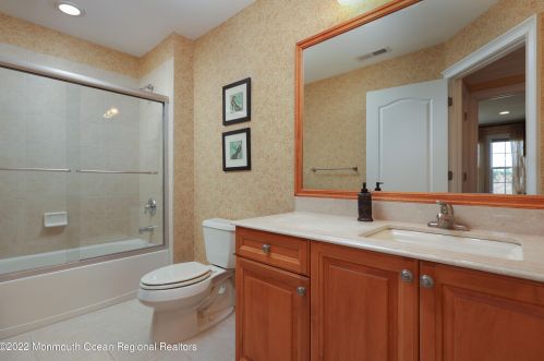 9 Majestic Dr, Tinton Falls NJ 07724-4760 exterior