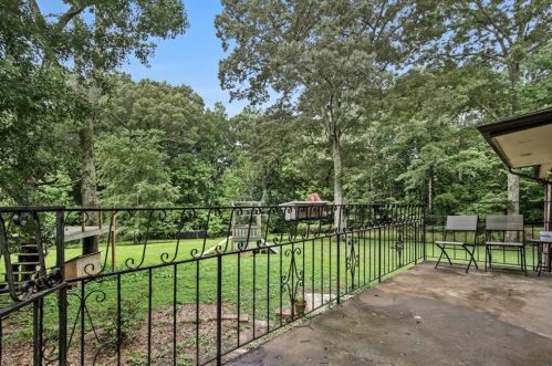 3010 Hathcock Rd, Atlanta GA  30349-1146 exterior