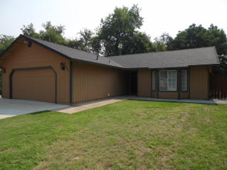 2965 Sporting Ct, Redding, CA 96001-3665