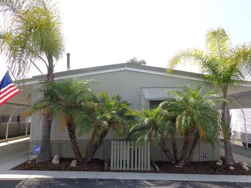 130 Brookside Ln, Oceanside, CA 92056-4836