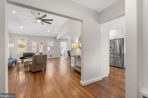 8917 2nd Ave, Silver Spring MD  20910-2256 exterior