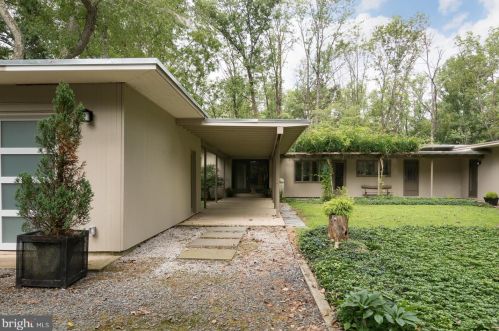 108 Rosedale Ln, Princeton, NJ 08540-2420