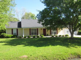 3905 Merryfield Ln, Valdosta, GA 31605-4848