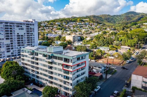 1722 Makiki St, Honolulu HI  96822-4490 exterior