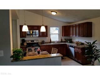 149 Ransone St, Hampton, VA 23669-2514