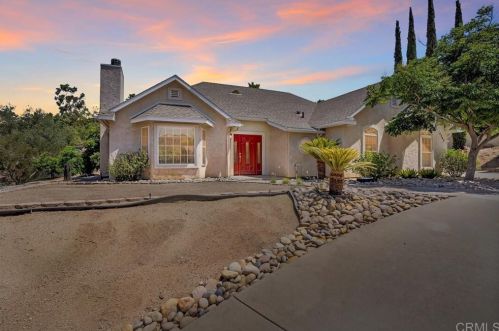 14942 Moonglow Dr, Ramona, CA 92065-4535