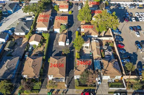 24656 Oneil Ave, Hayward, CA 94544-1628