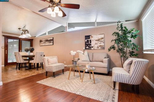 27592 Gainesville Ave, Hayward, CA 94545-4643