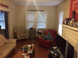 907 39th St, Austin TX  78751-5204 exterior