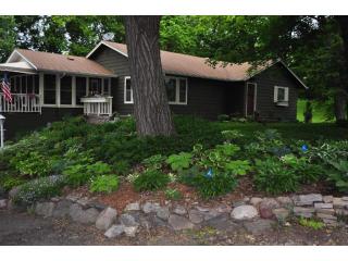 6010 Apple Rd, Orono, MN 55331-3258