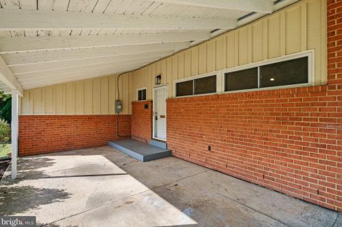 112 Blf Ter, Silver Spring MD 20902-3103 exterior