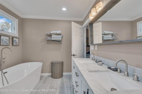 162 Catherine St, Tinton Falls NJ 07701-1245 exterior