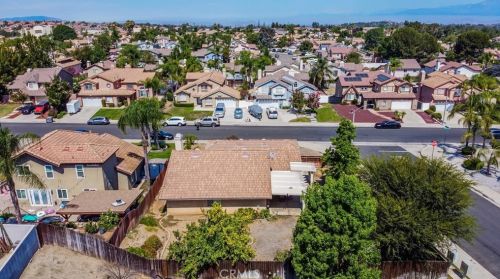 9214 Middlefield Dr, Riverside CA  92508-6261 exterior