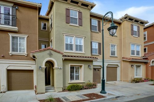780 Batista Dr, San Jose, CA 95136-4850