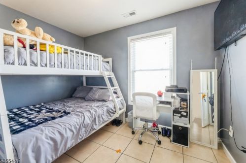 102 16th St, Paterson NJ 07524-2009 exterior