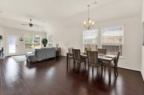 2710 Lisbon Meadows Dr, Conroe TX  77304-4564 exterior