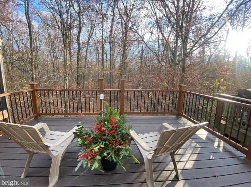 347 Woodland Green Ct, Aberdeen MD  21001-2942 exterior