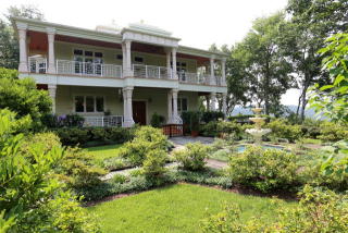 310 Rock Cliff Rd, Boone, NC 28607-7029