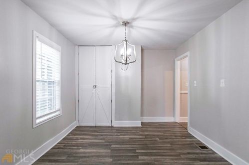 2279 Carver Cir, Atlanta GA  30314-2556 exterior