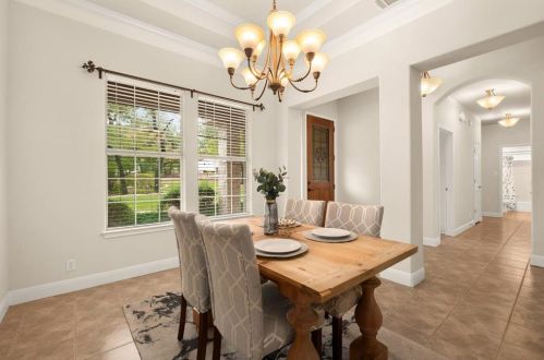 313 Flamingo Dr, Austin TX  78734-4705 exterior