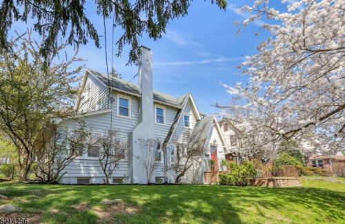 45 Colony Dr, Town Center, NJ 07052-4623