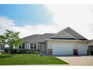 2035 Rosewood Ridge Dr, Midway, IA 52302-6445