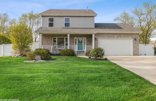 831 Buckboard Dr, Mokena, IL 60451-1337